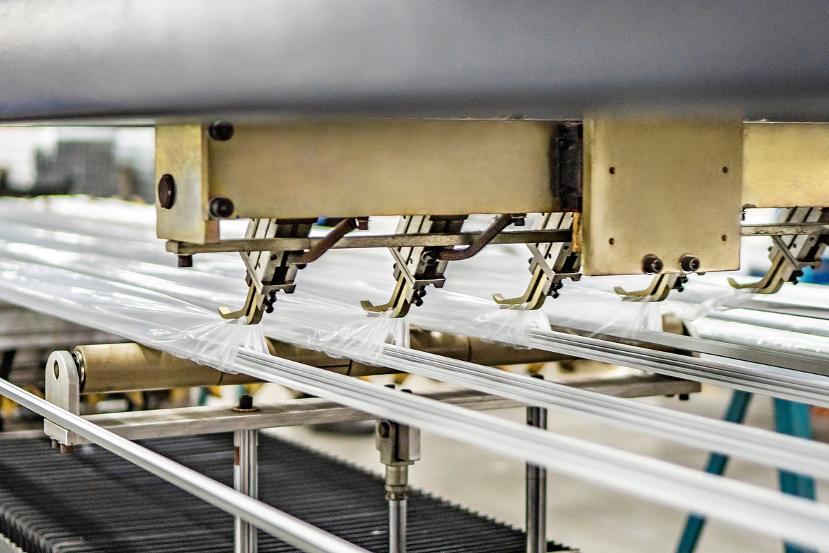 poly bag auto-packing